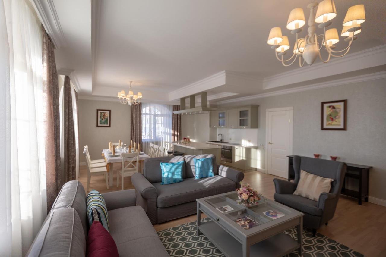 Hotel Monaco アスターナ エクステリア 写真