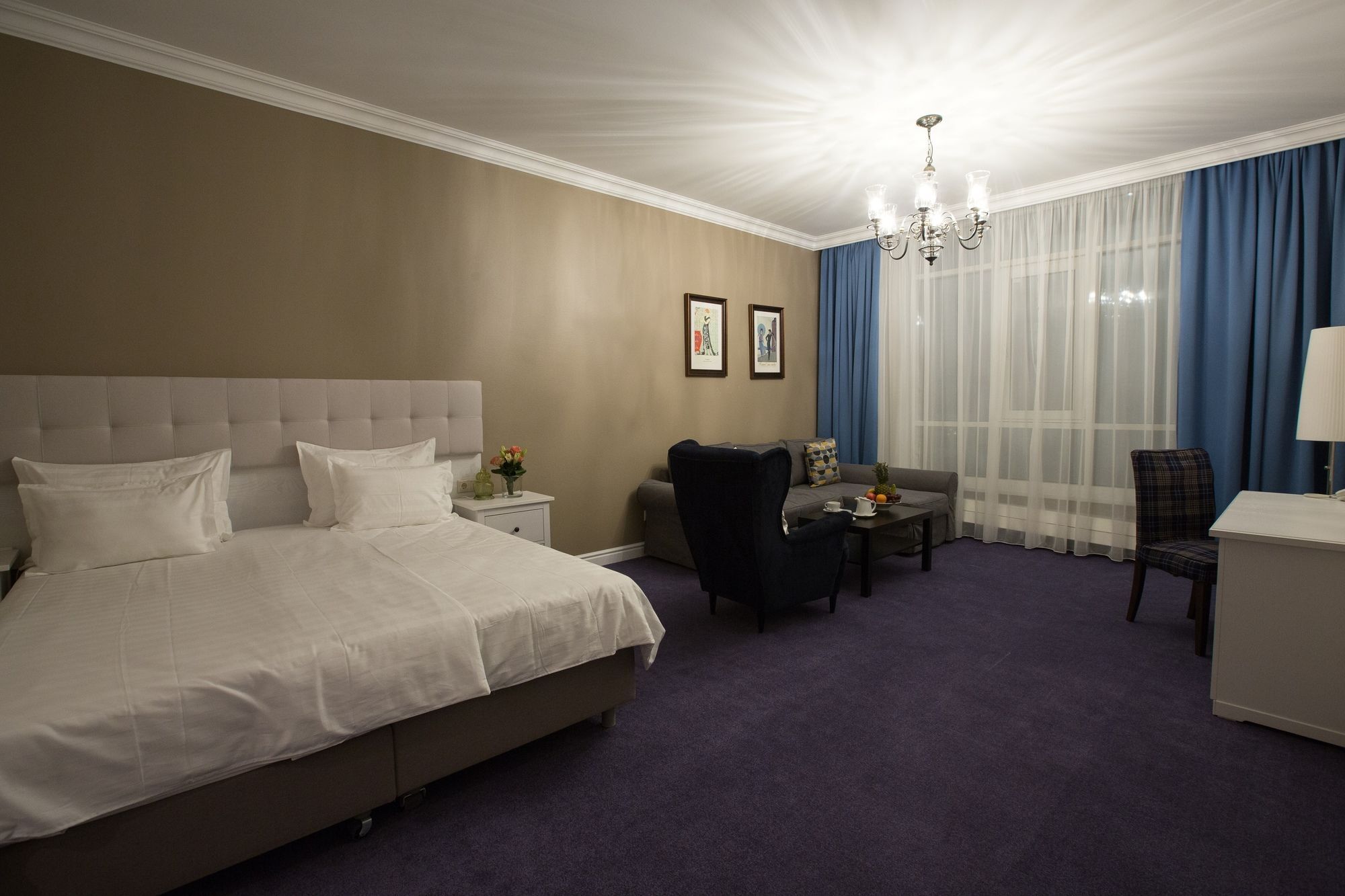 Hotel Monaco アスターナ エクステリア 写真