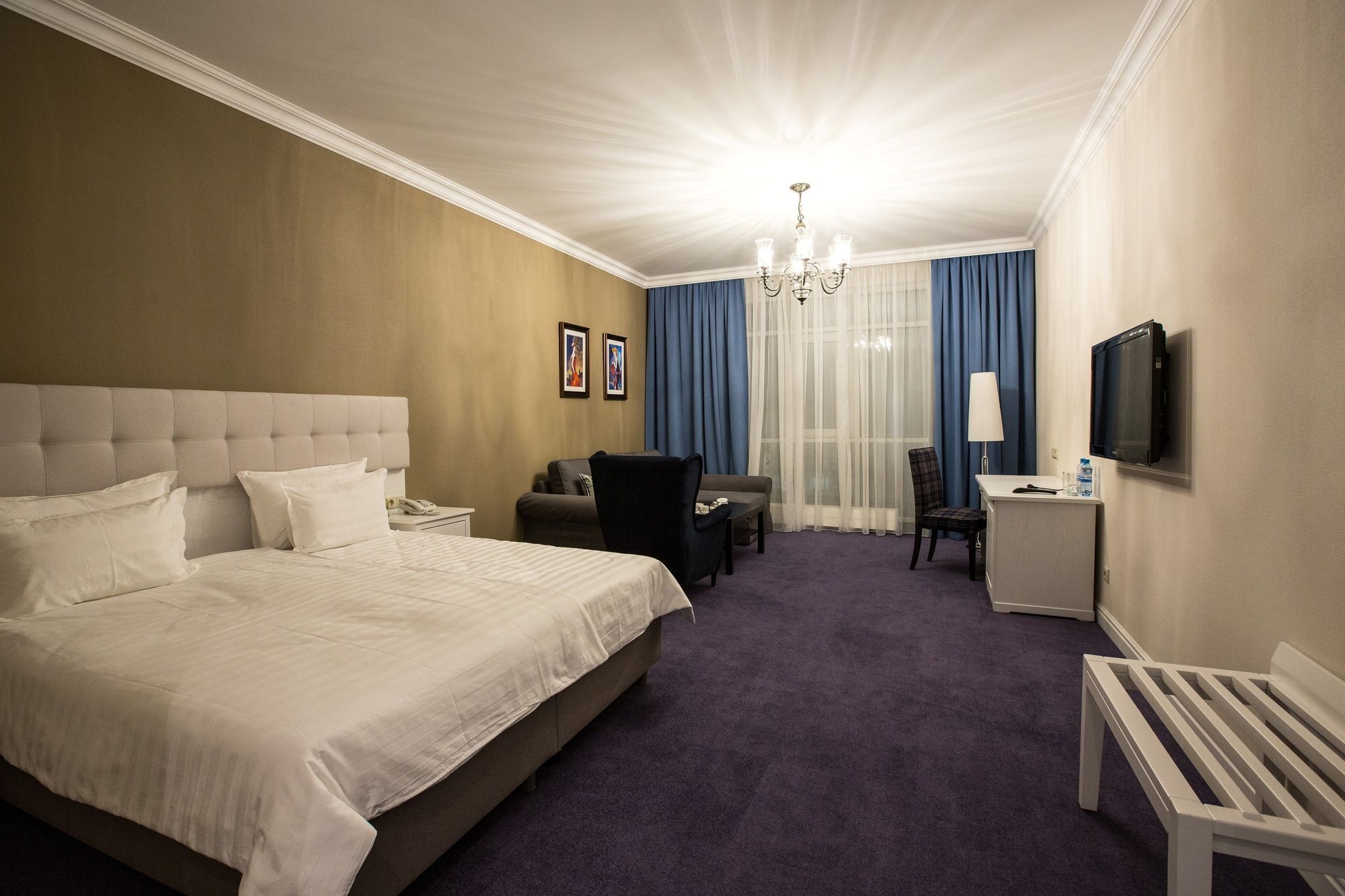 Hotel Monaco アスターナ エクステリア 写真
